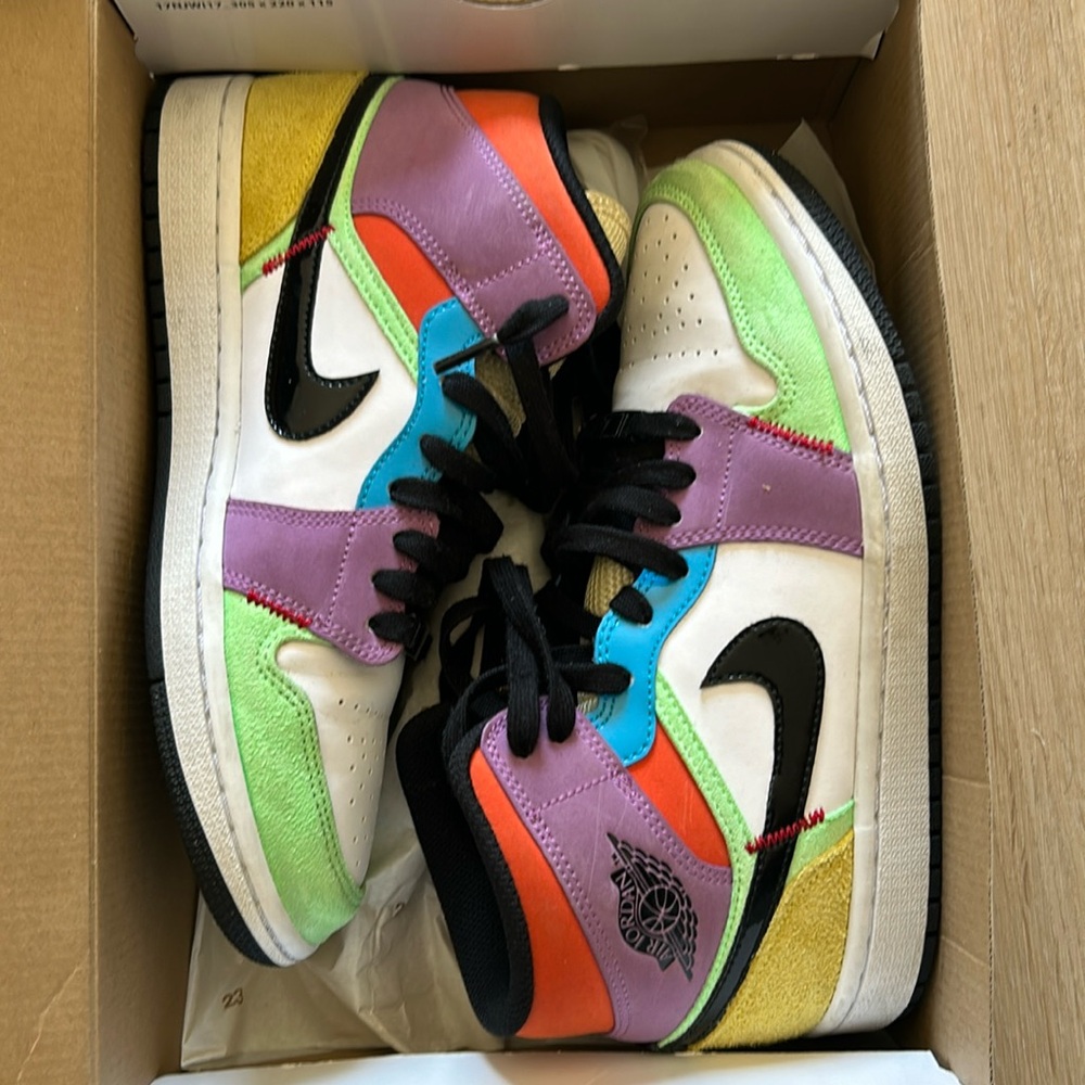 Jordan mid 1